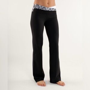 Lululemon Astro Pant black size 8